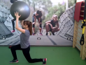 Iskorak sa pilates loptom